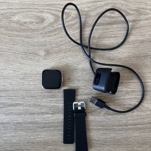 Fitbit Versa 2